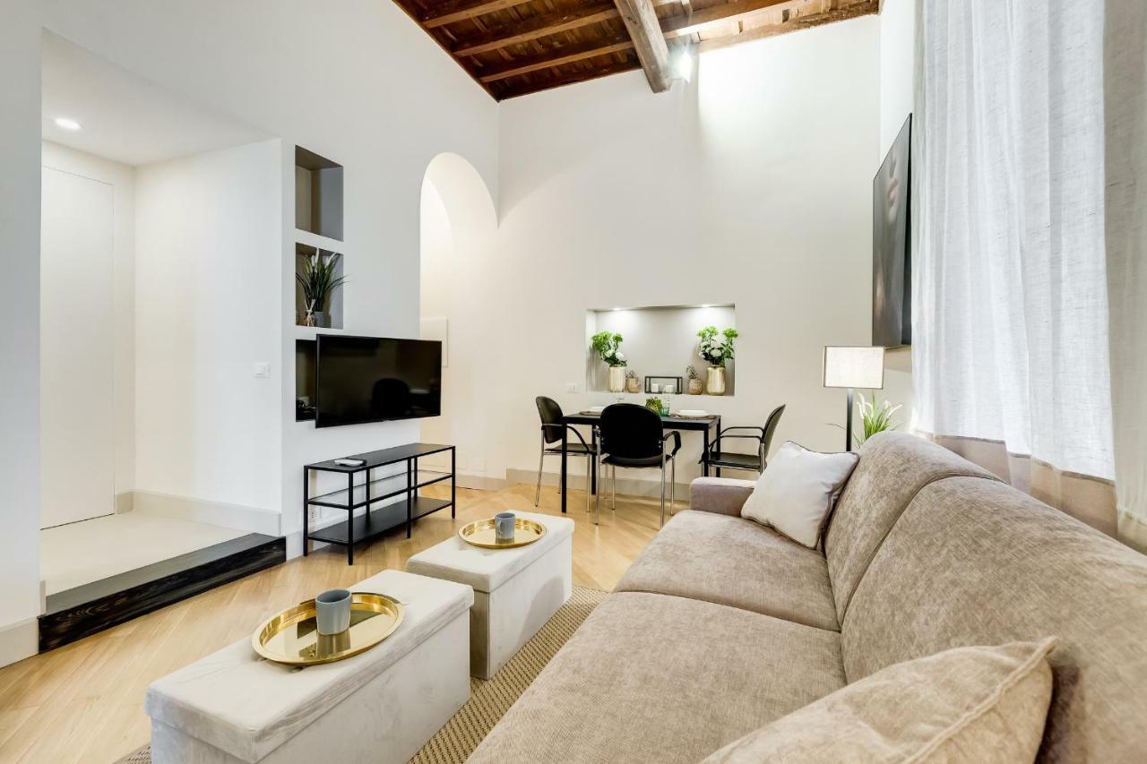 Апартаменти Trevi Chic House Рим Екстер'єр фото